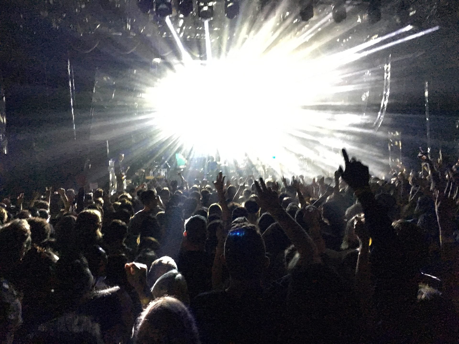 LCD Soundsystem @ Brooklyn Steel night 3 of June residency (setlist, pics, video)