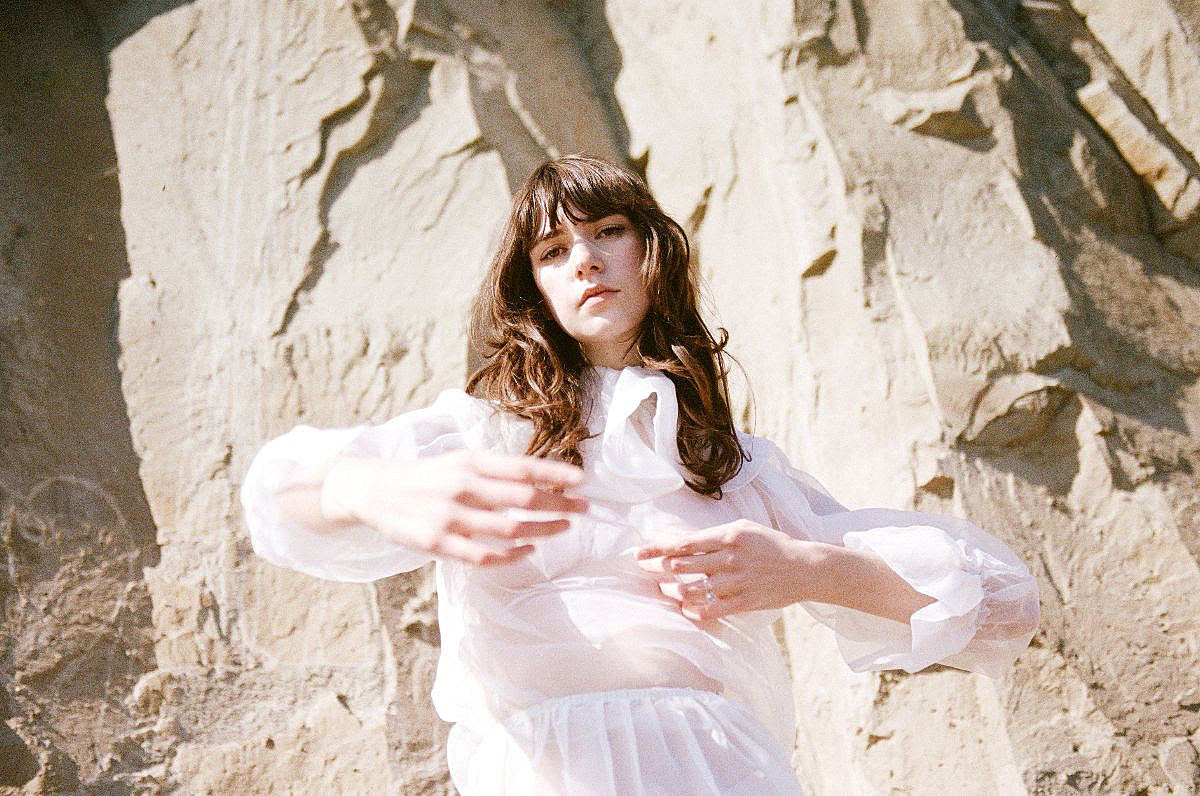 Montreal’s Le Ren signs to Secretly Canadian, shares new single