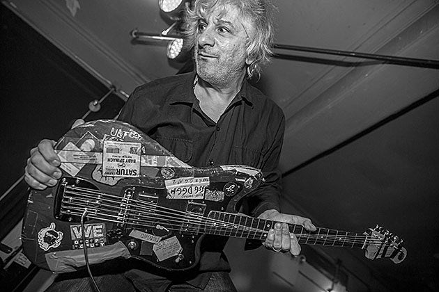 Lee Ranaldo playing Joseph Arthur’s New Year’s Day show at City Winery, then touring Europe (dates)