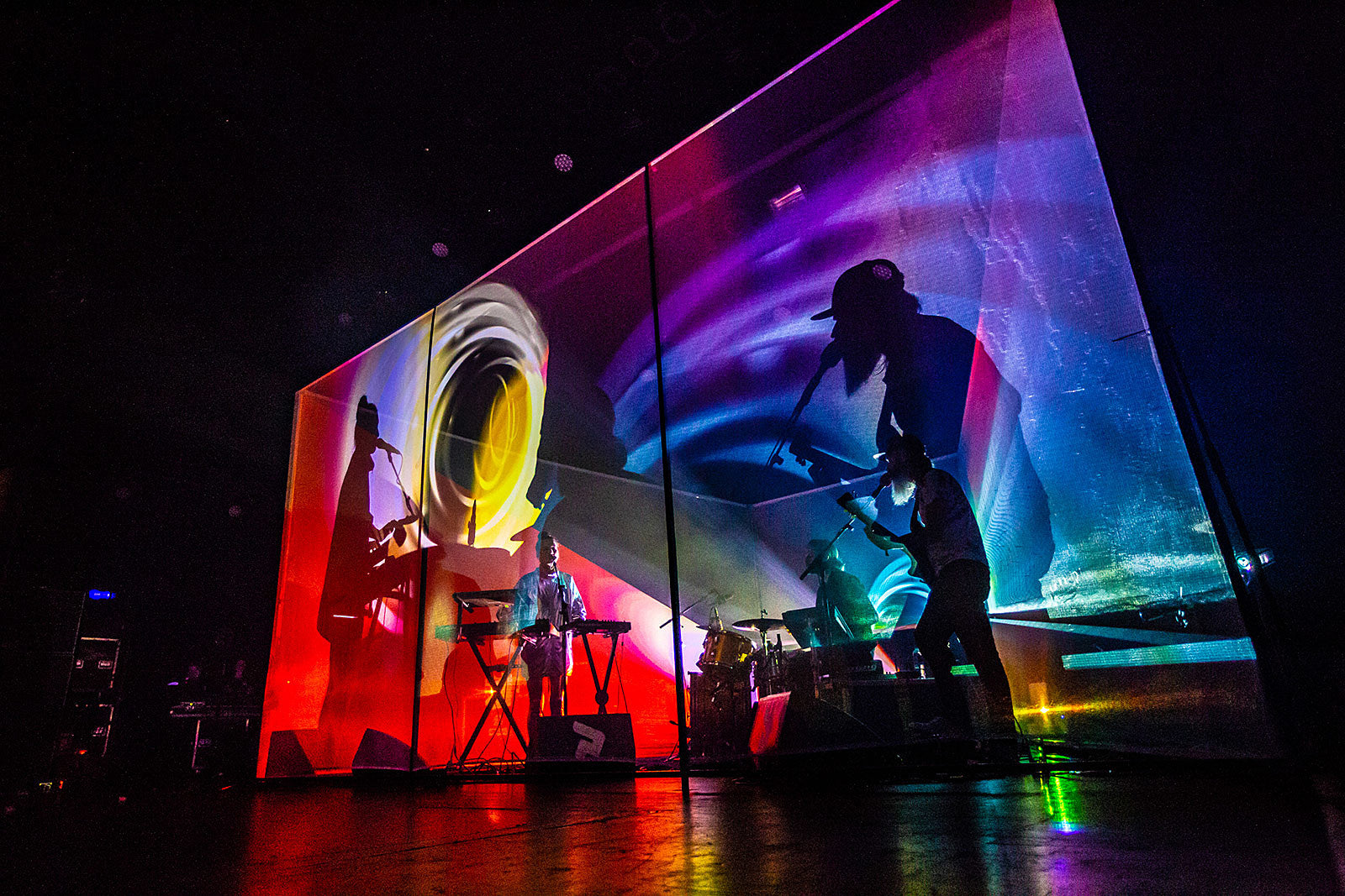 Moon Duo’s current psychedelic live show is a genuine wow