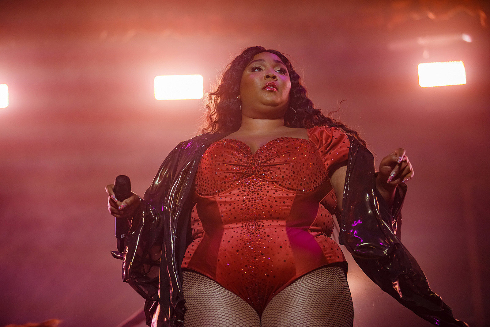 Lizzo cancels shows due to the flu