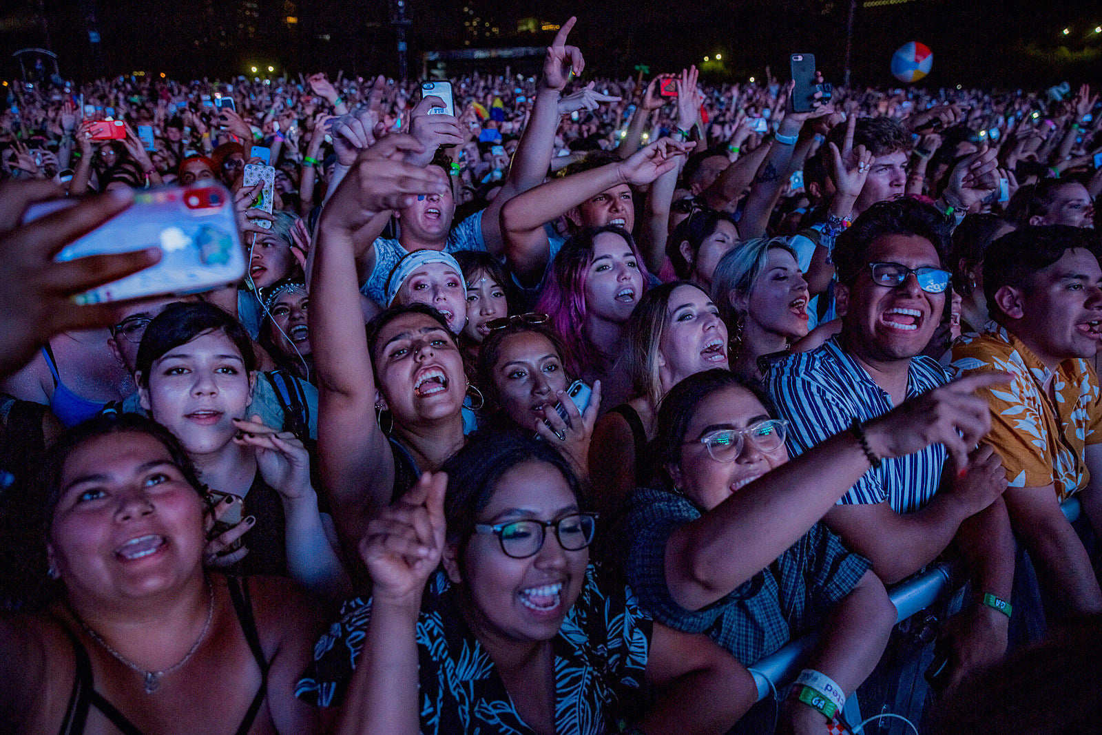Lollapalooza 2019 day 3 pics (J. Balvin, Lil Wayne, Gary Clark Jr., more)
