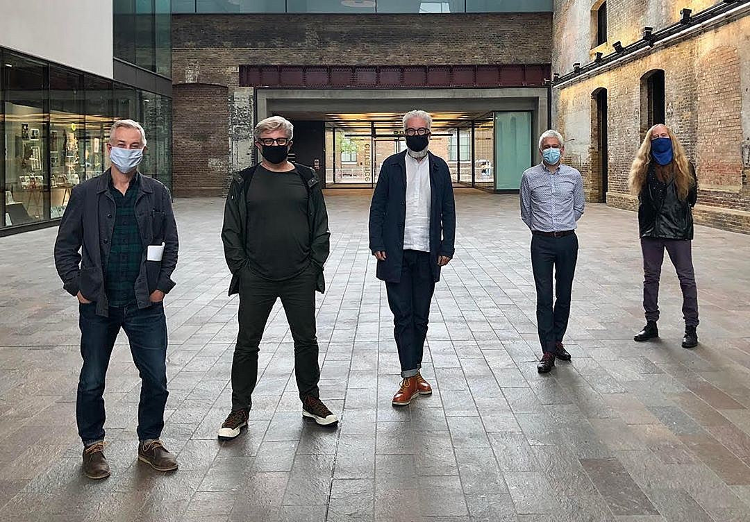UK band Loop working on first album in 30 years