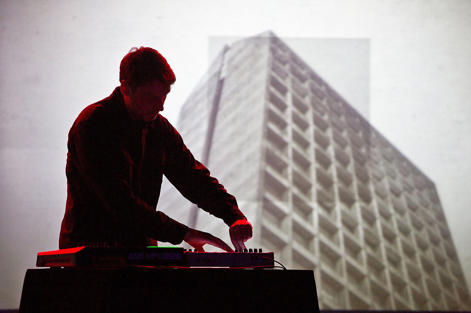 Loscil & Benoit Pioulard played Le Poisson Rouge (pics)