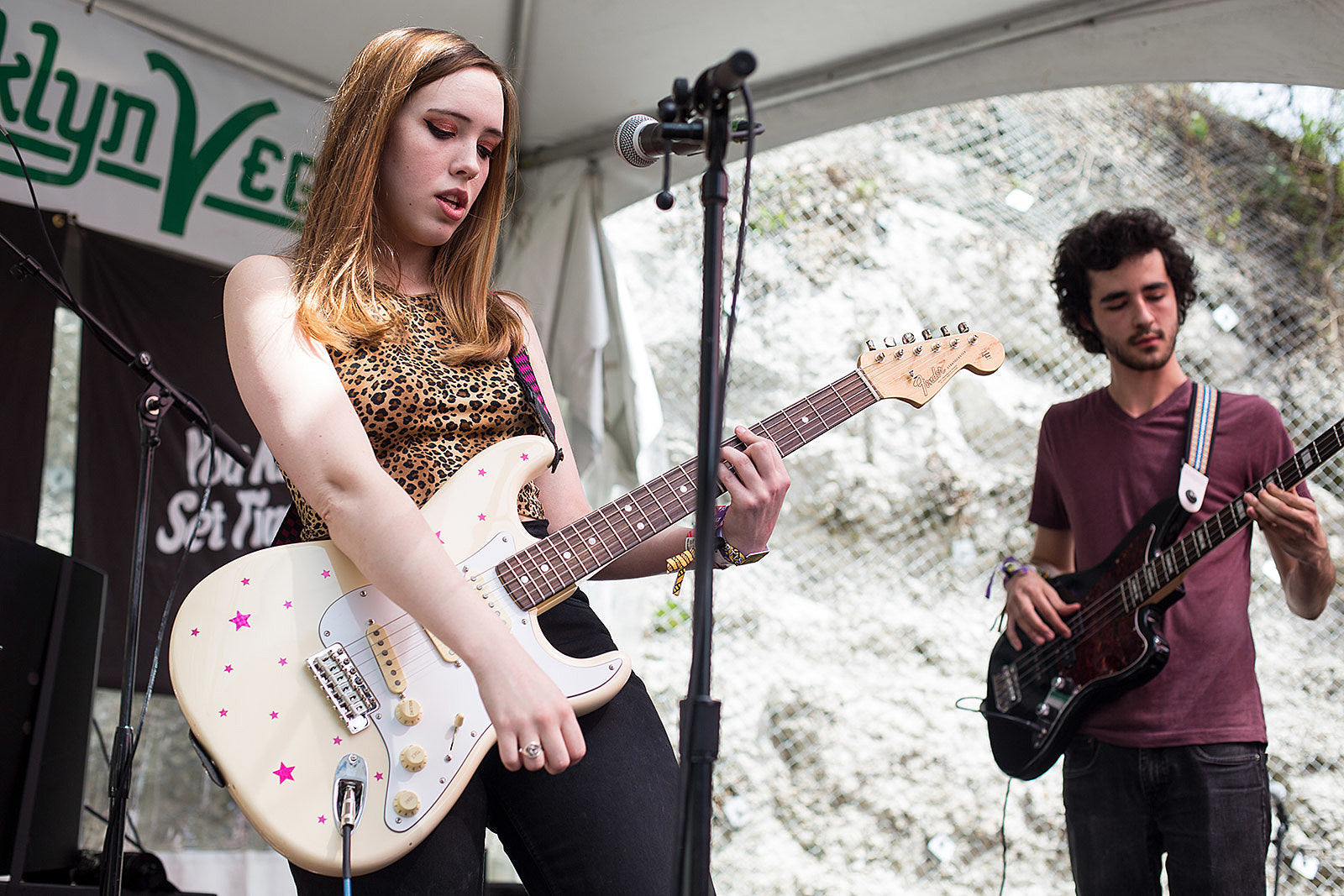 Soccer Mommy and Jay Som opening Paramore tour