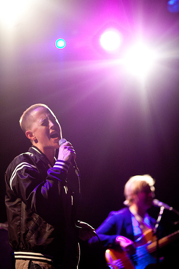 Lower Dens covered Hall & Oates at MHOW w/ TEEN (pics ++ “Maneater” video from London show)
