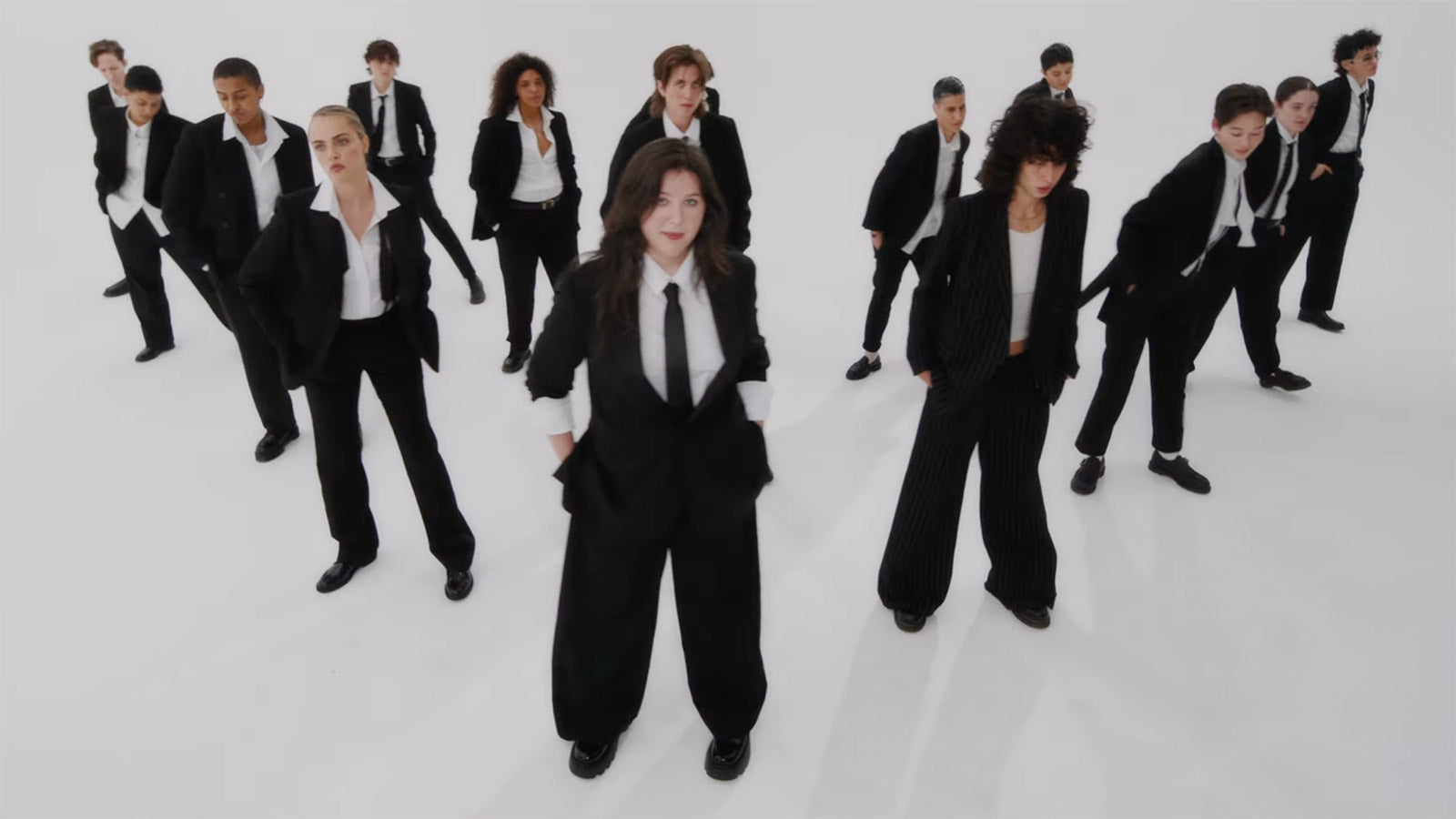 Lucy Dacus shares “Best Guess” video ft. Cara Delevigne, MUNA’s Naomi McPherson & more “hot mascs”