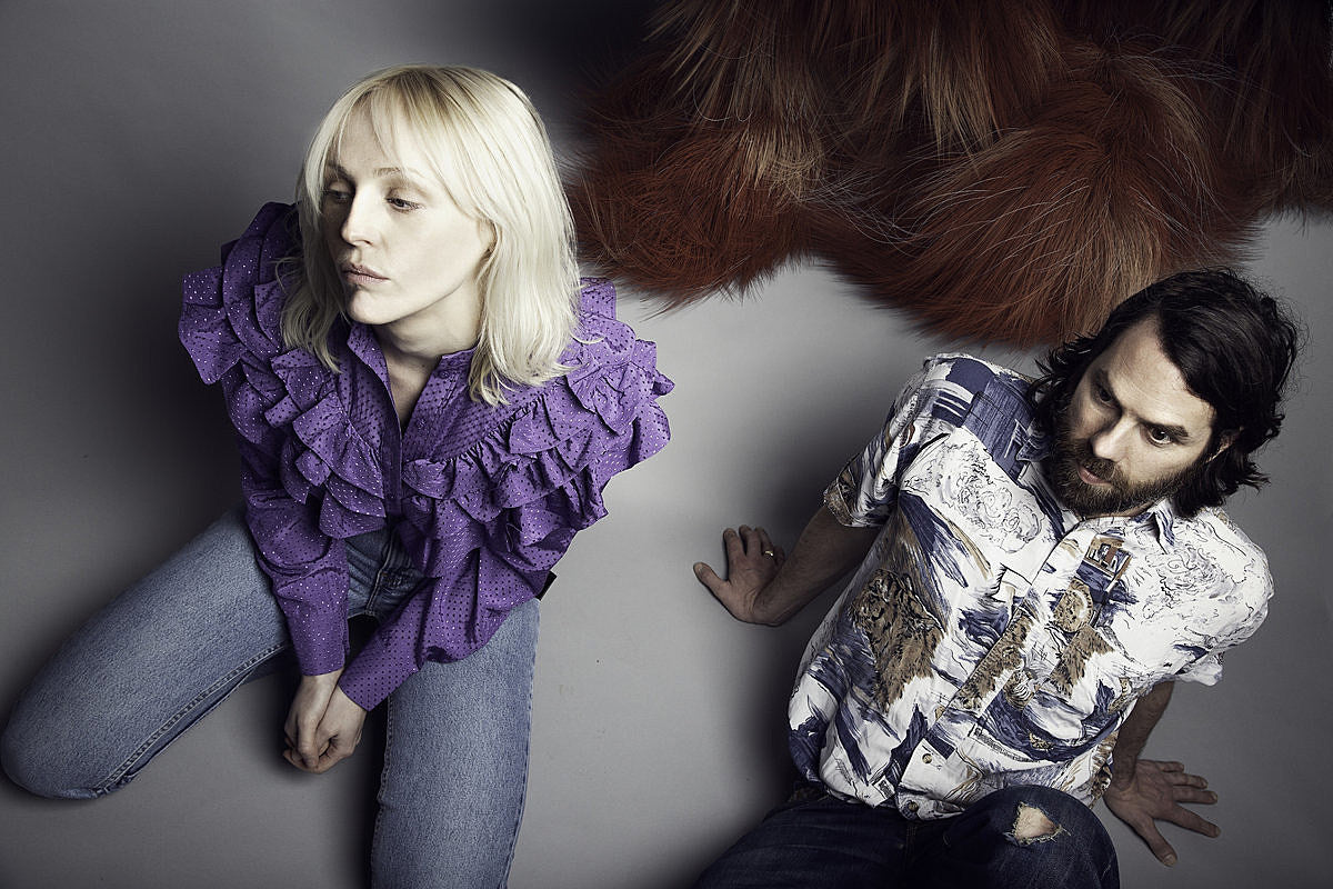 Laura Marling & Tunng’s Mike Lindsay releasing collab LP as LUMP (hear a song)