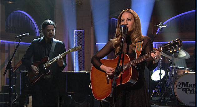 Margo Price made chart history, played SNL (watch)