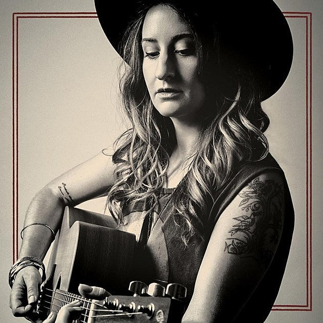 Margo Price releasing ‘Midwest Farmer’s Daughter’ on Third Man, playing shows (dates & videos)