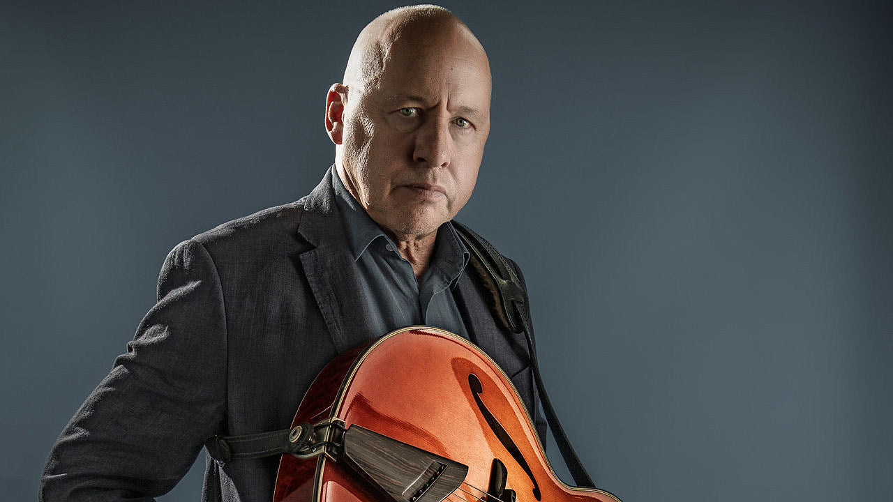Mark Knopfler adds Madison Square Garden with Bonnie Raitt to 2019 tour