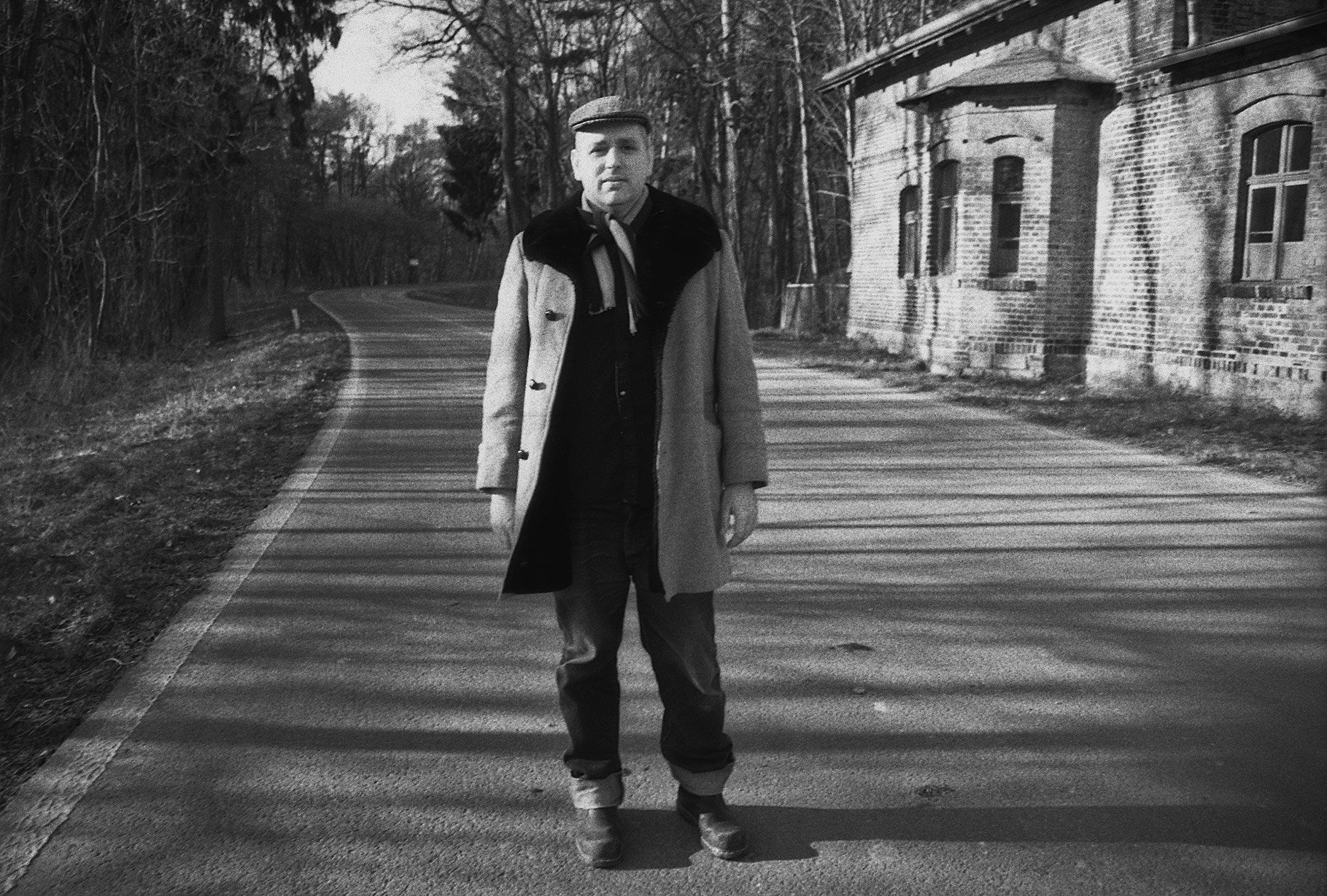Mark Sultan (BBQ) preps new solo LP (watch “Everybody Knows”), touring