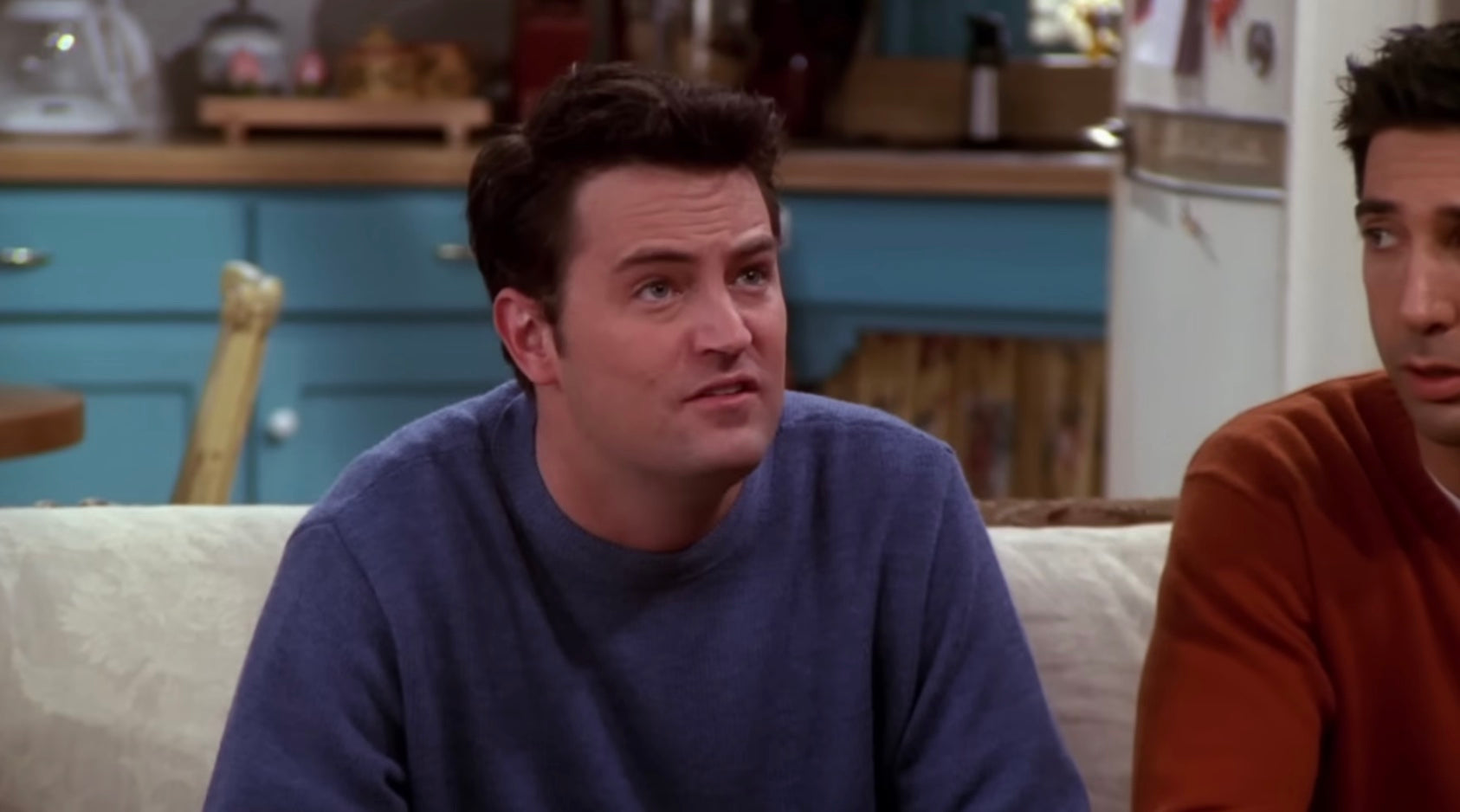 ‘Friends’ star Matthew Perry dies at 54