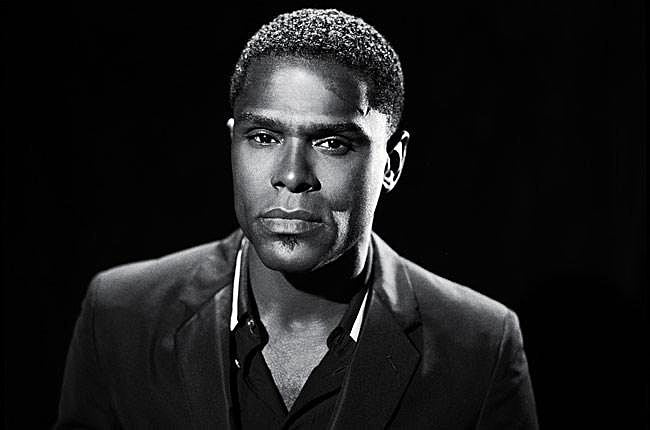 Maxwell announces tour, released a song off his new album