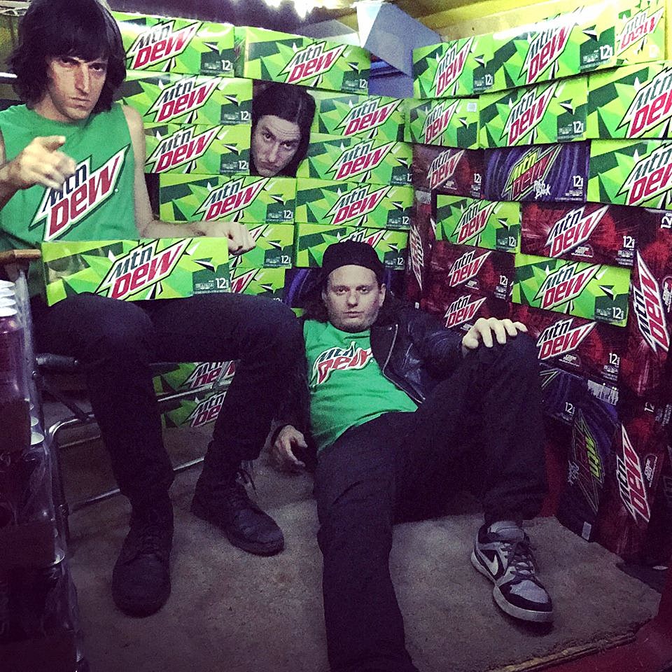 Mean Jeans write punky, unsolicited commercial jingles for new LP (stream it)