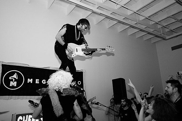 Megaphono fest day 4 pics/review: New Swears, Michael Rault, Valois, Isaac Vallentin & more