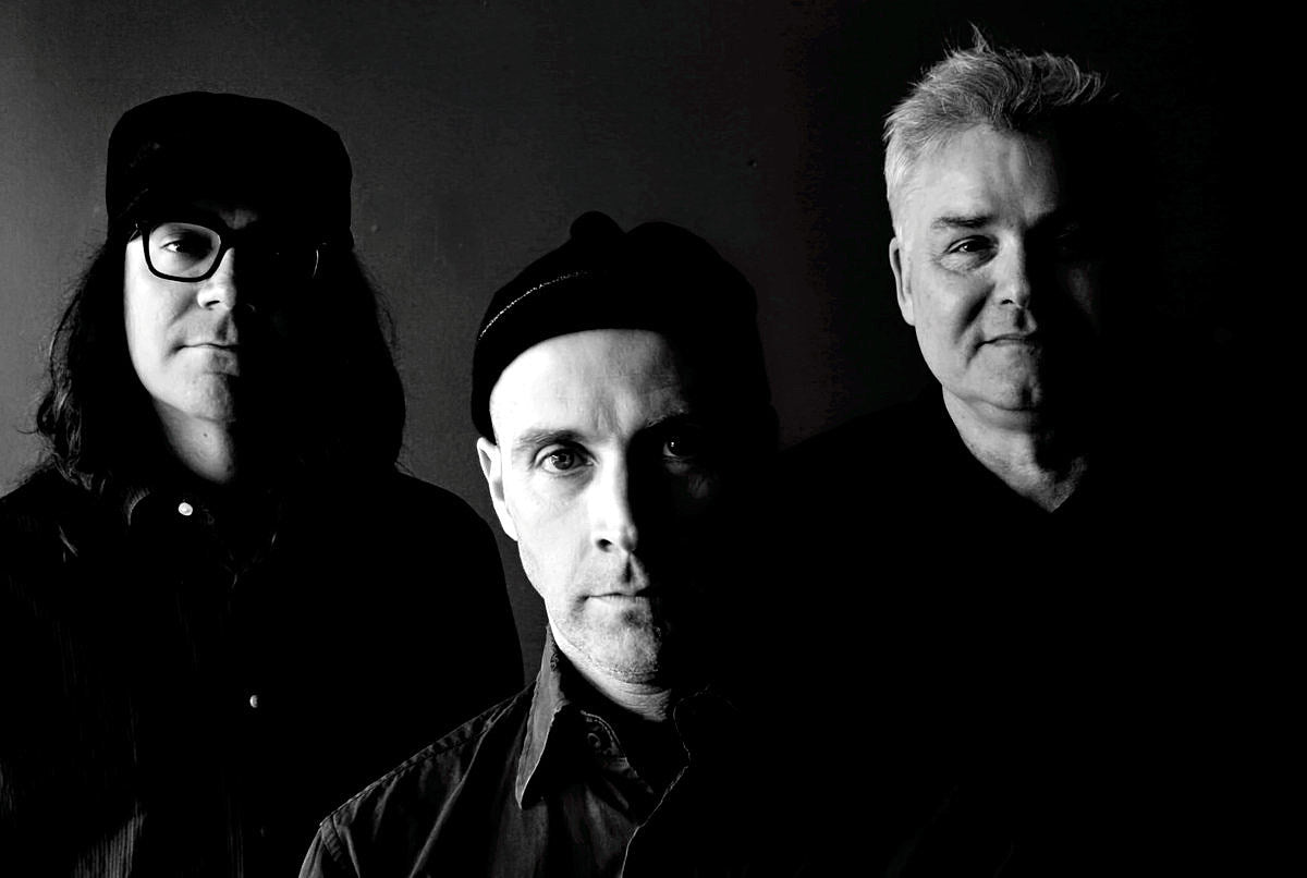 The Messthetics (ex-Fugazi) prep debut for Dischord (listen), touring