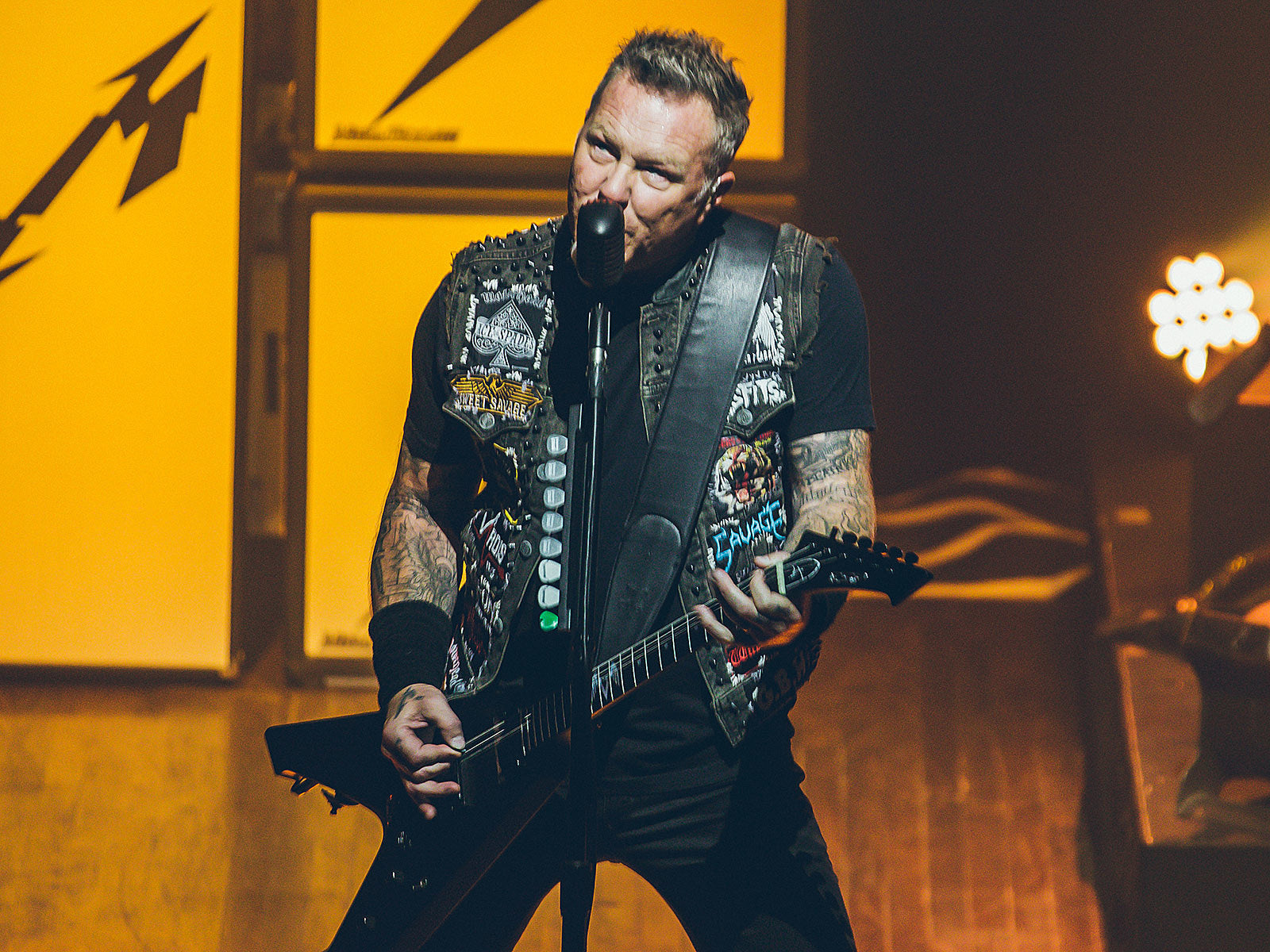 Metallica/Beck playing intimate LA shows around Grammys (which Daft Punk/ATCQ were added to)