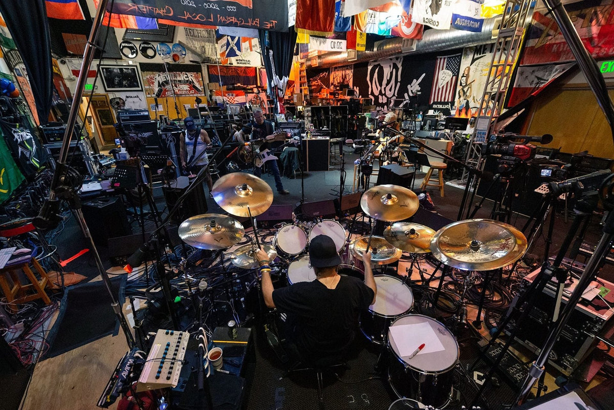 Watch Metallica discuss the influence of the Ramones with Howard Stern