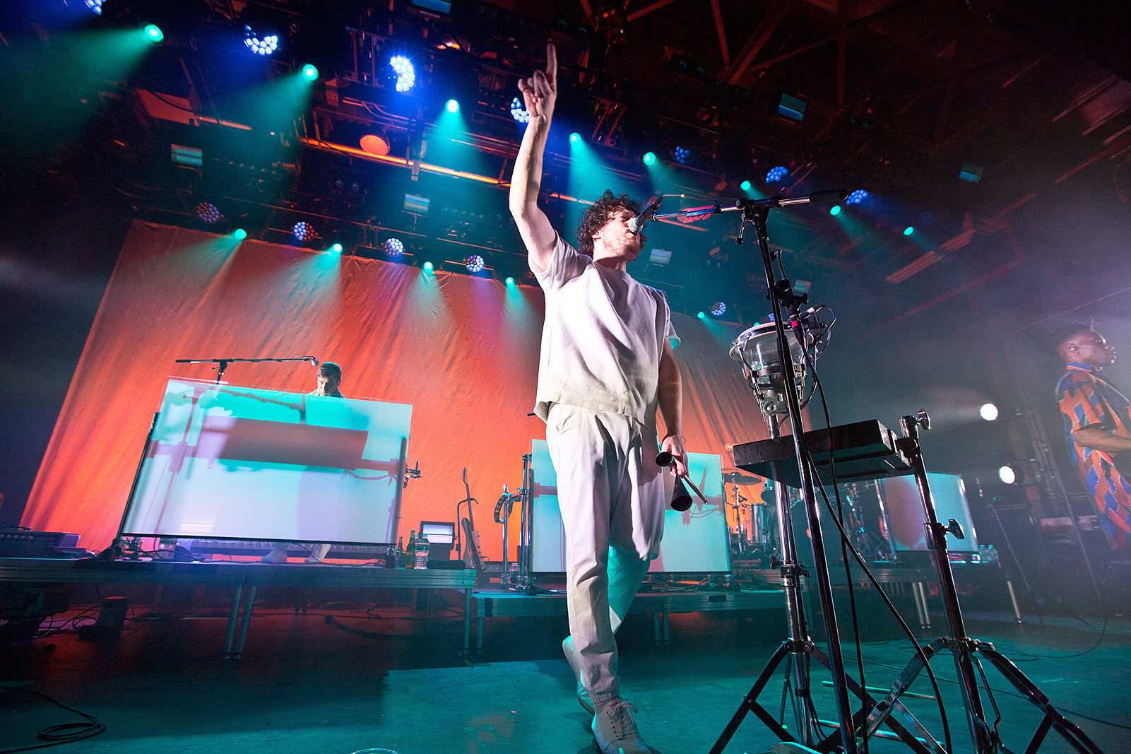 Metronomy played Brooklyn Steel with Gordi (pics, review)
