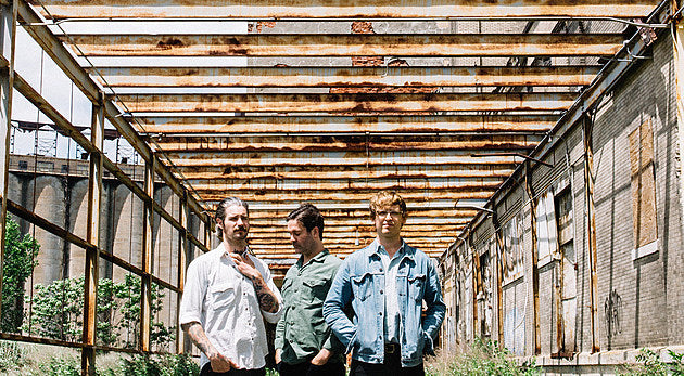 METZ on tour, playing 2 NYC dates this week, add shows w/ new Sub Pop signees Moaning