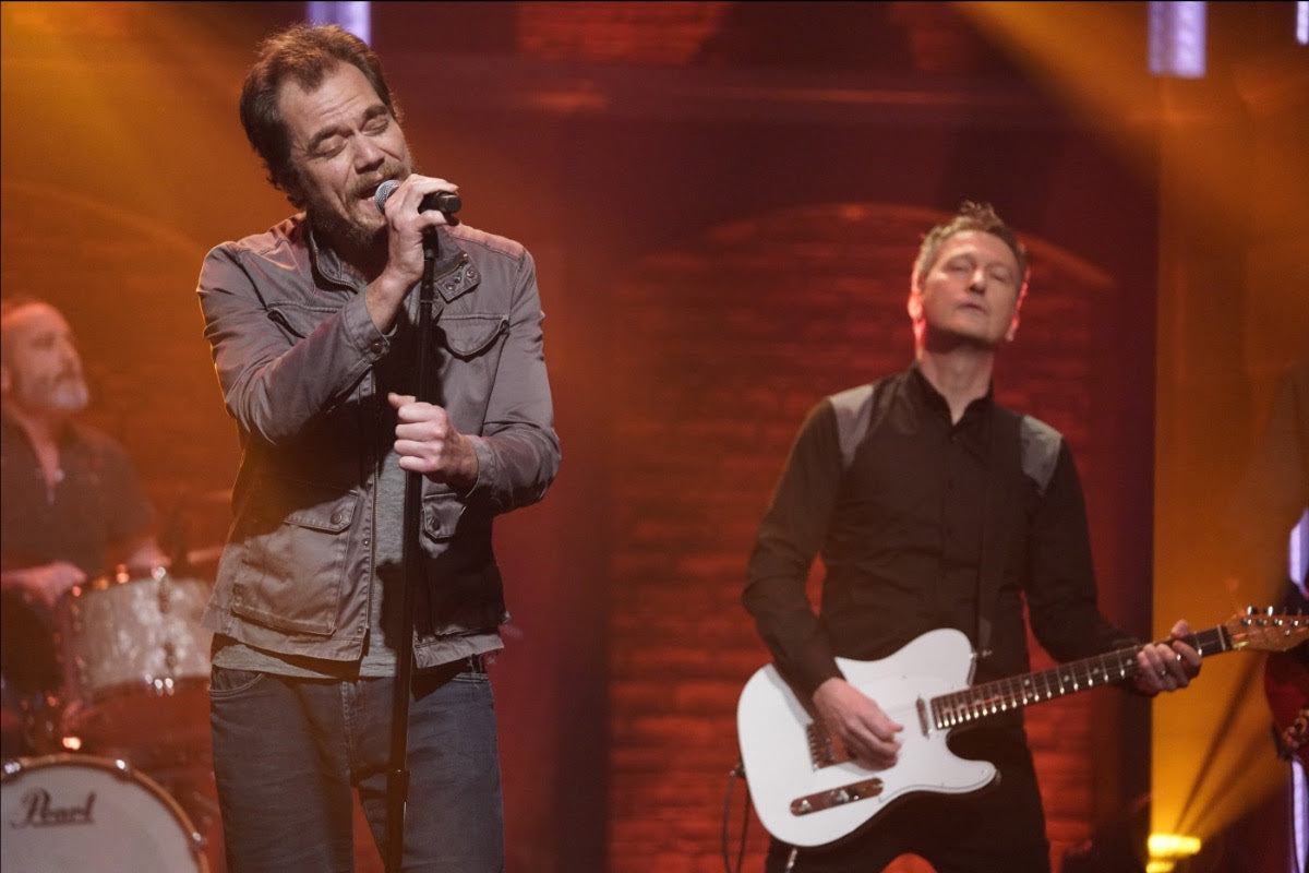 Watch Michael Shannon & Jason Narducy preview their ‘R.E.M.’s Murmur’ tribute tour & play “Radio Free Europe” on Seth Meyers