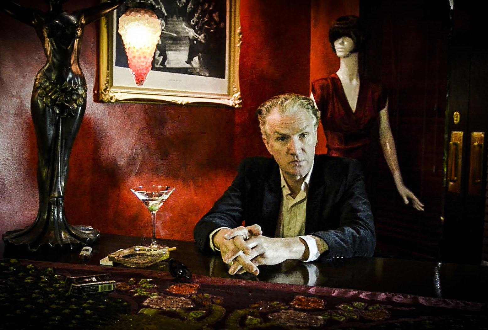 Mick Harvey shares “Contact” off his forthcoming Serge Gainsbourg tribute LP