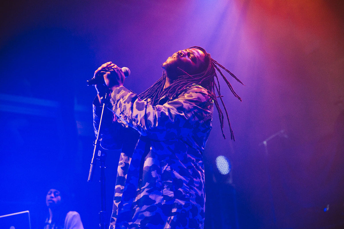 SiR playing shows with Arin Ray after TDE tour