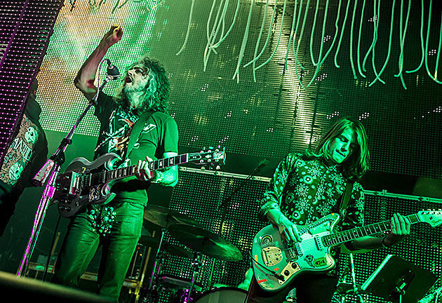 The Flaming Lips release “The Castle” video, announce tour