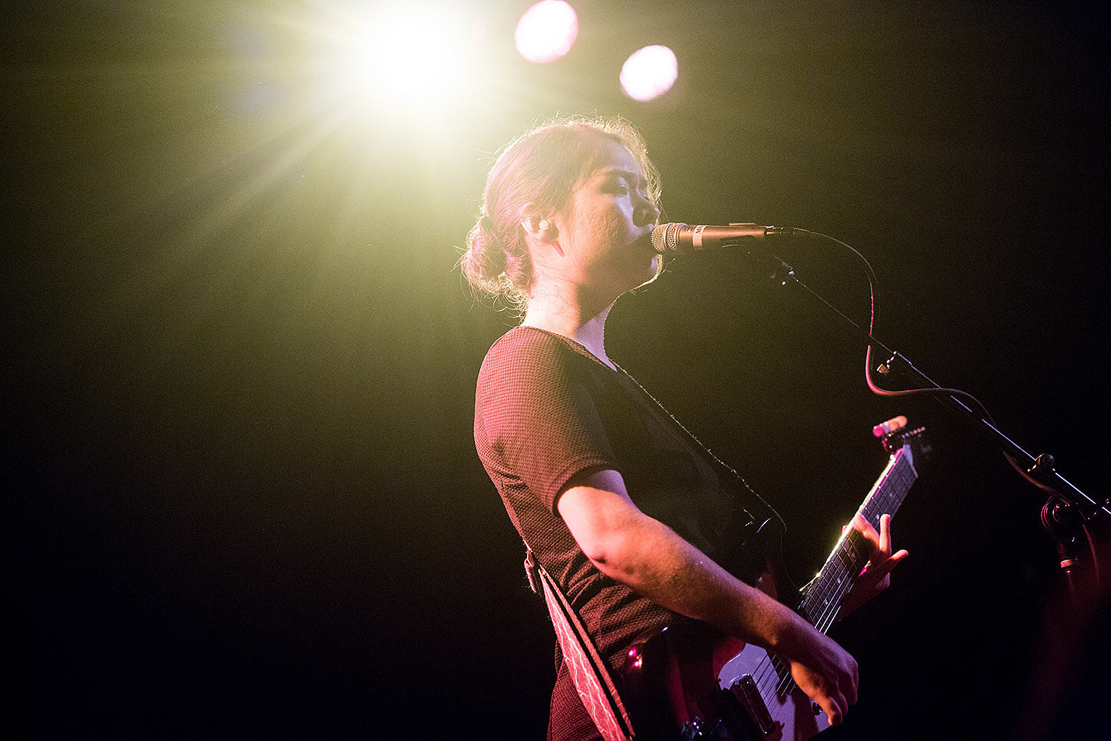 Mitski guesting on ‘Colbert’ & Joe’s Pub’s ‘Employee of the Month’ this week ++ Market Hotel show moved