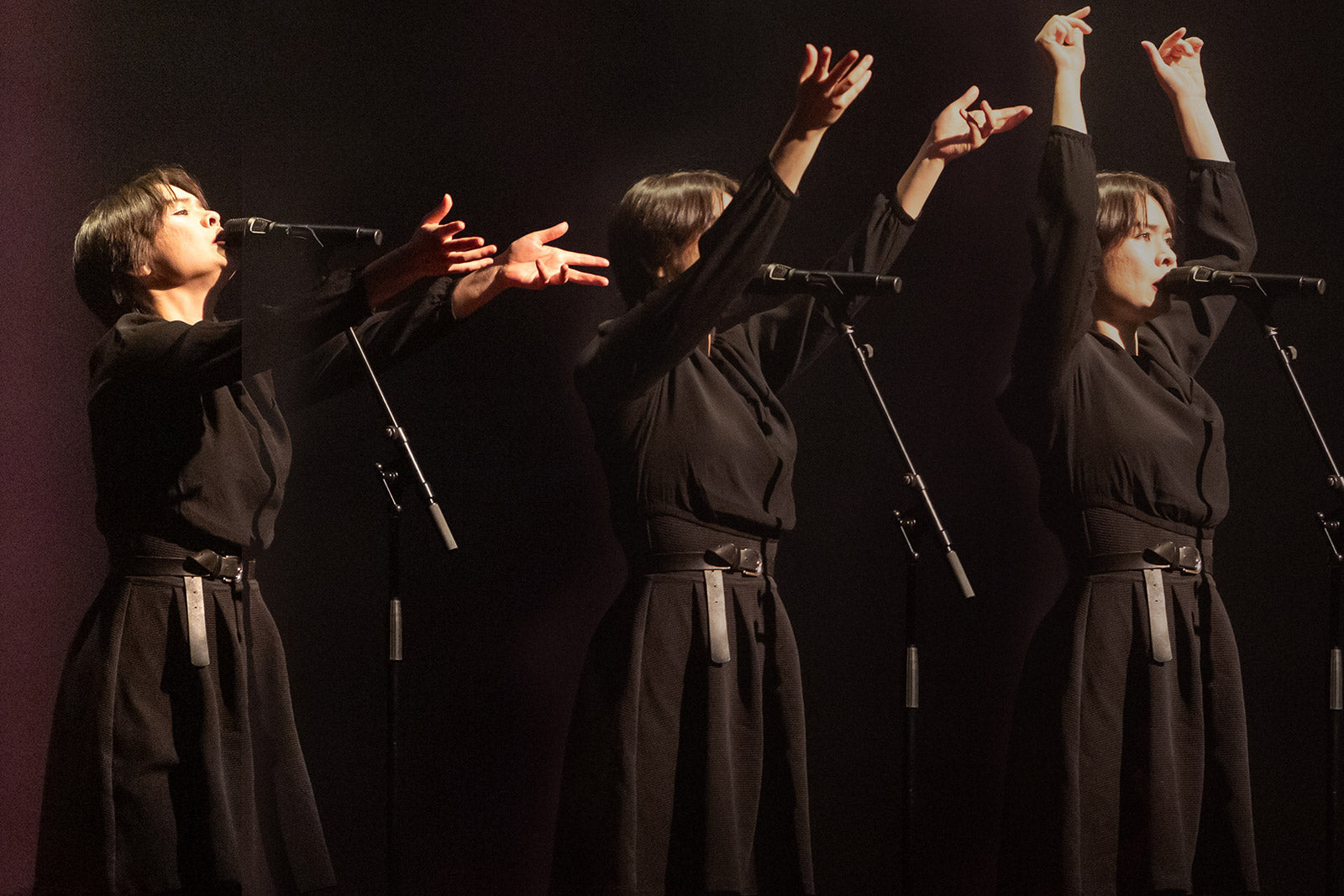 Mitski mesmerized Kings Theatre with Sunny War (pics, video, setlist)