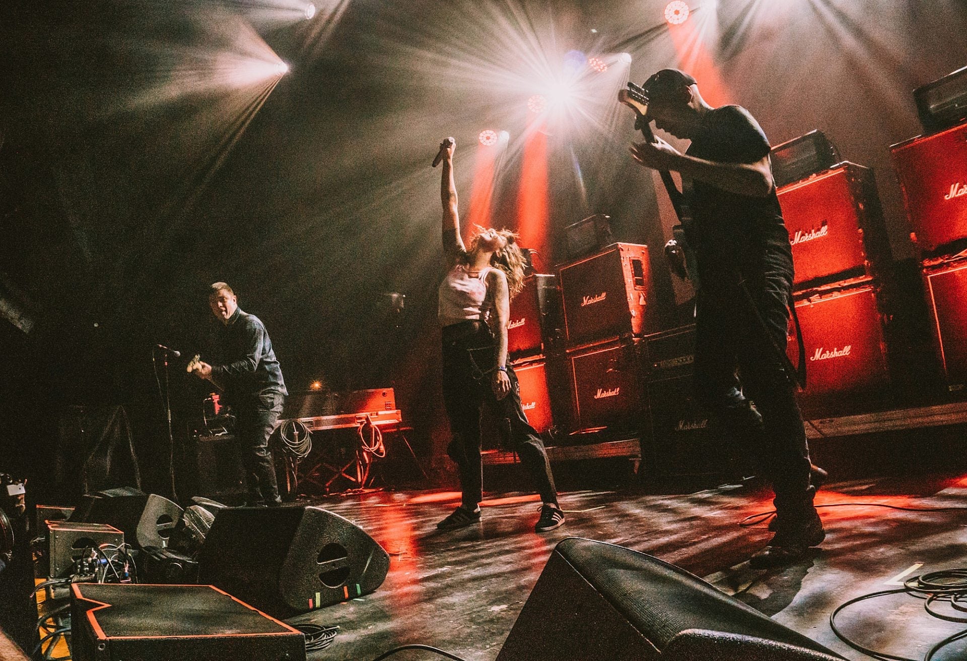 Courtney Barnett, Sleigh Bells & more played Mom+Pop 10th Anniversary (pics, video, setlists)