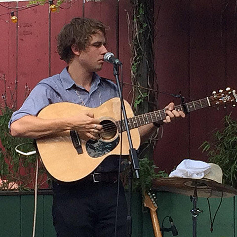 Kevin Morby played “Summer Thunder” at Union Pool, releasing new 7″ (listen to “Moonshiner”)