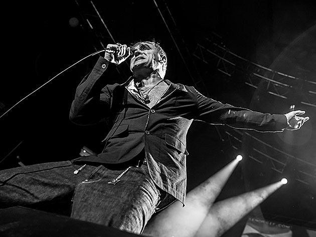 Thom Yorke says Youtube is like Nazi Germany; Morrissey compares TSA to ISIS, wins “Bad Sex in Fiction” award