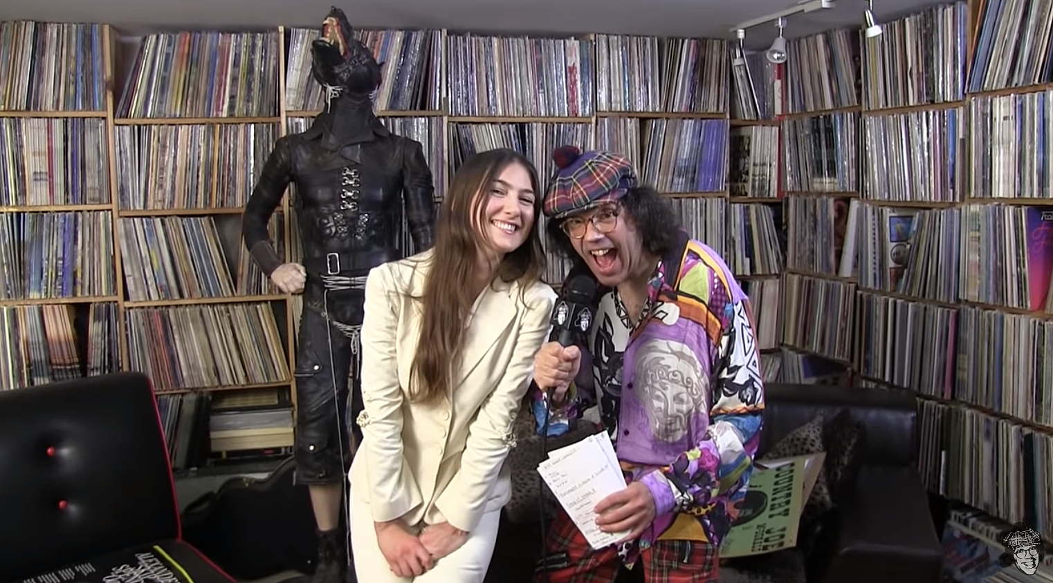 watch Nardwuar interview Weyes Blood