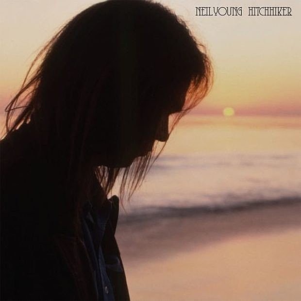 listen to Neil Young’s lost 1976 acoustic album, ‘Hitchhiker’