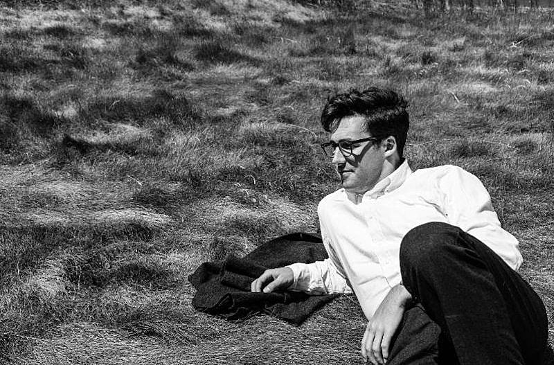 Nick Waterhouse covers lost Jan & Dean song on new Record Store Day 7″ (listen)