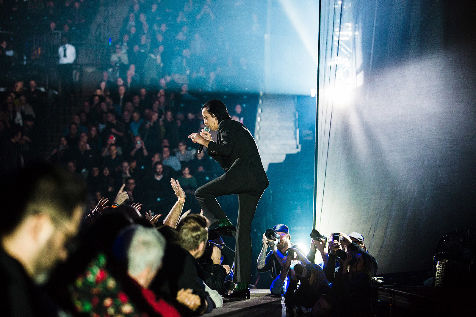 Nick Cave concert film for ‘Carnage’ & ‘Ghosteen’ on the way