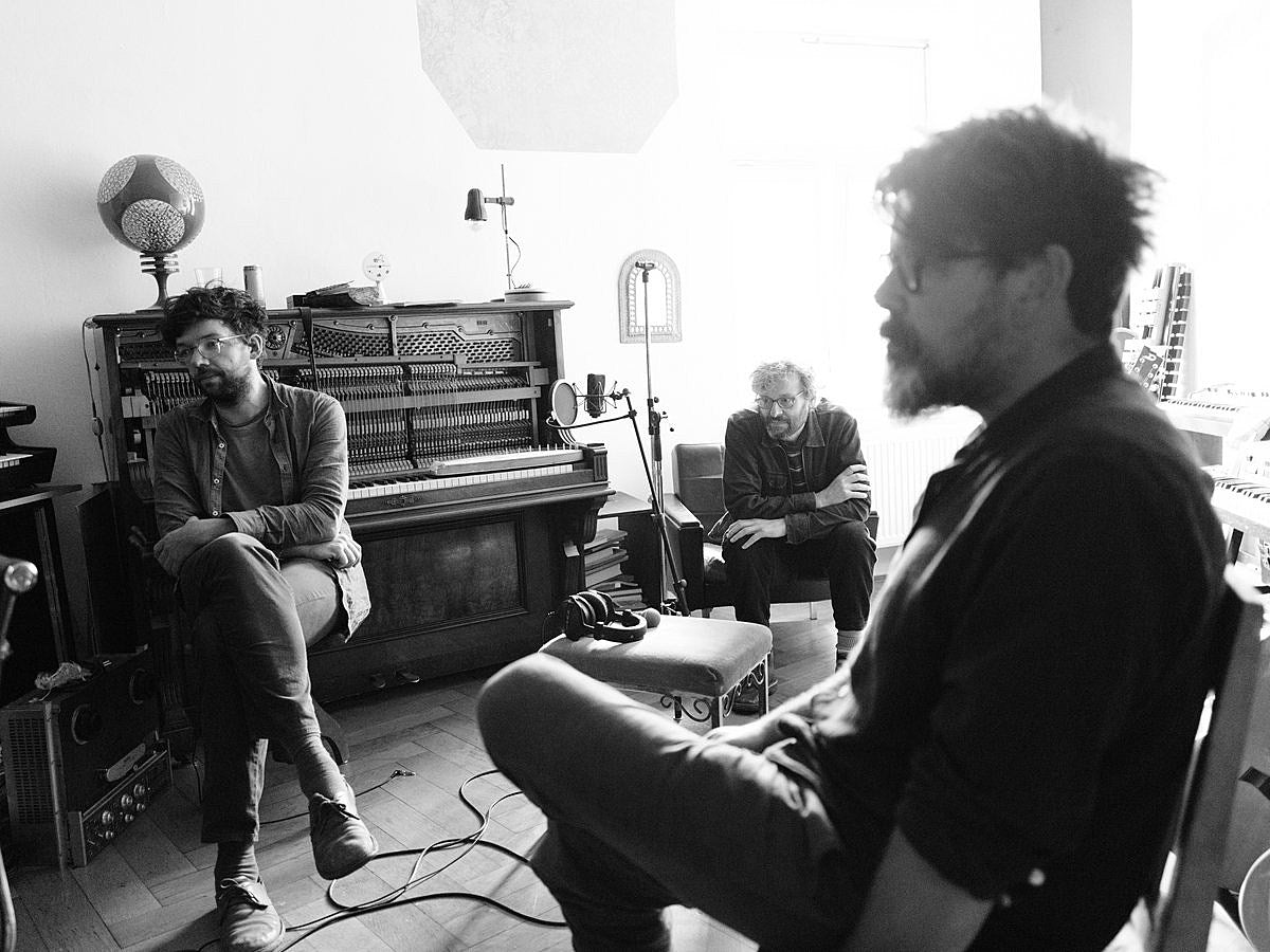 The Notwist prep new EP & album, share “Ship” ft. Saya of Tenniscoats