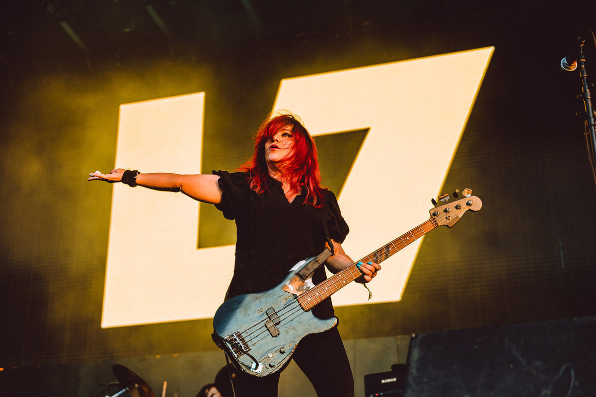 L7’s Jennifer Finch diagnosed with brain cancer; GoFundMe launched