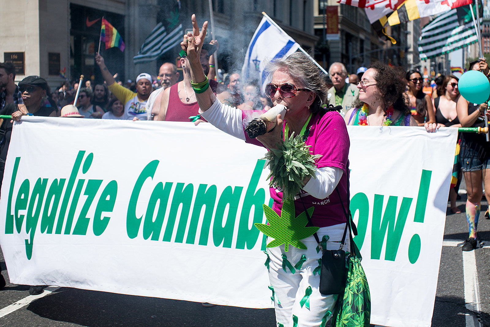 New York debating whether to allow restaurants to sell weed-infused food