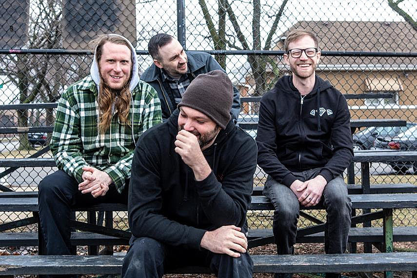 Off With Their Heads announces tours with Single Mothers & Slingshot Dakota