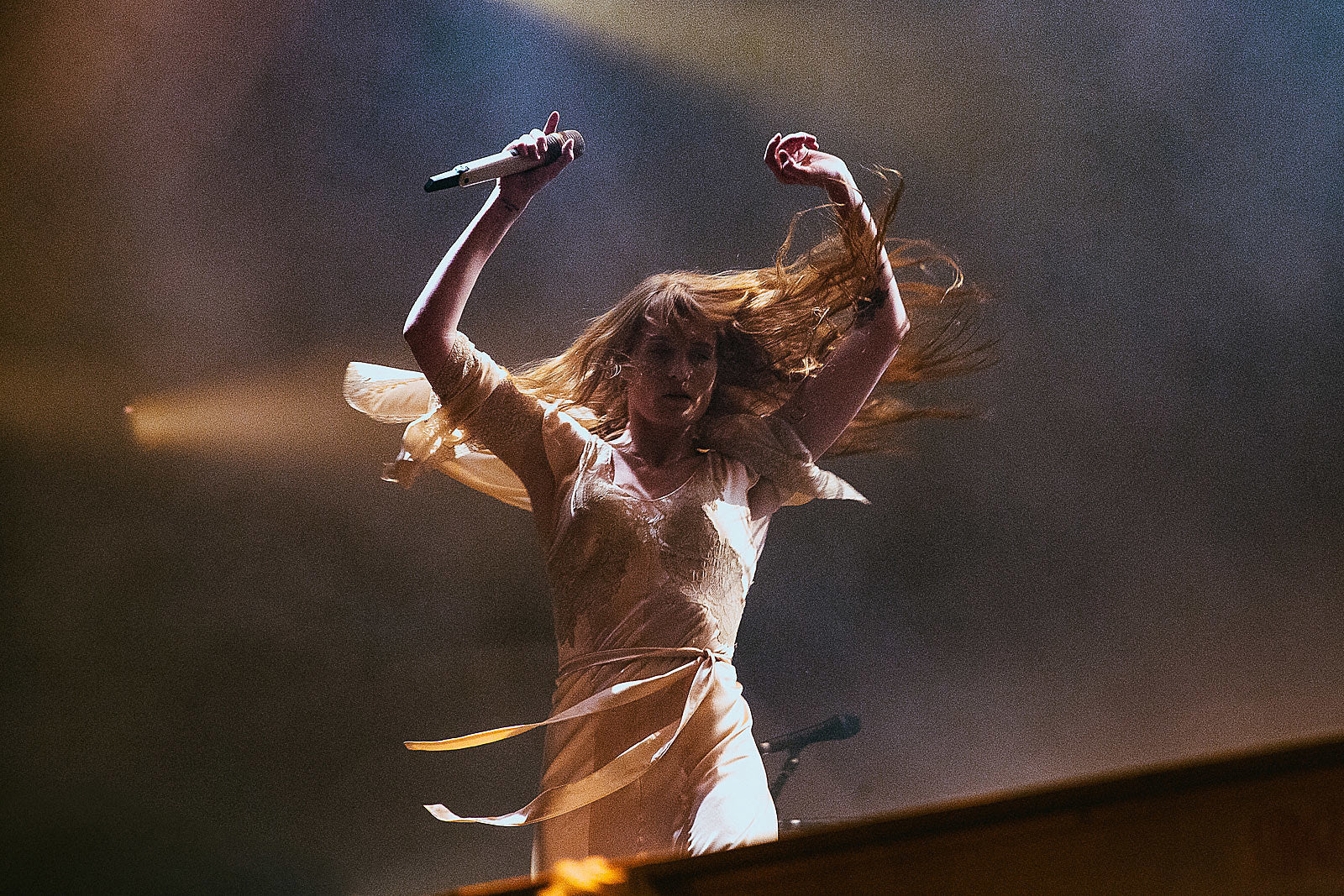 Florence + The Machine covers Tori Amos’s “Cornflake Girl” (listen)