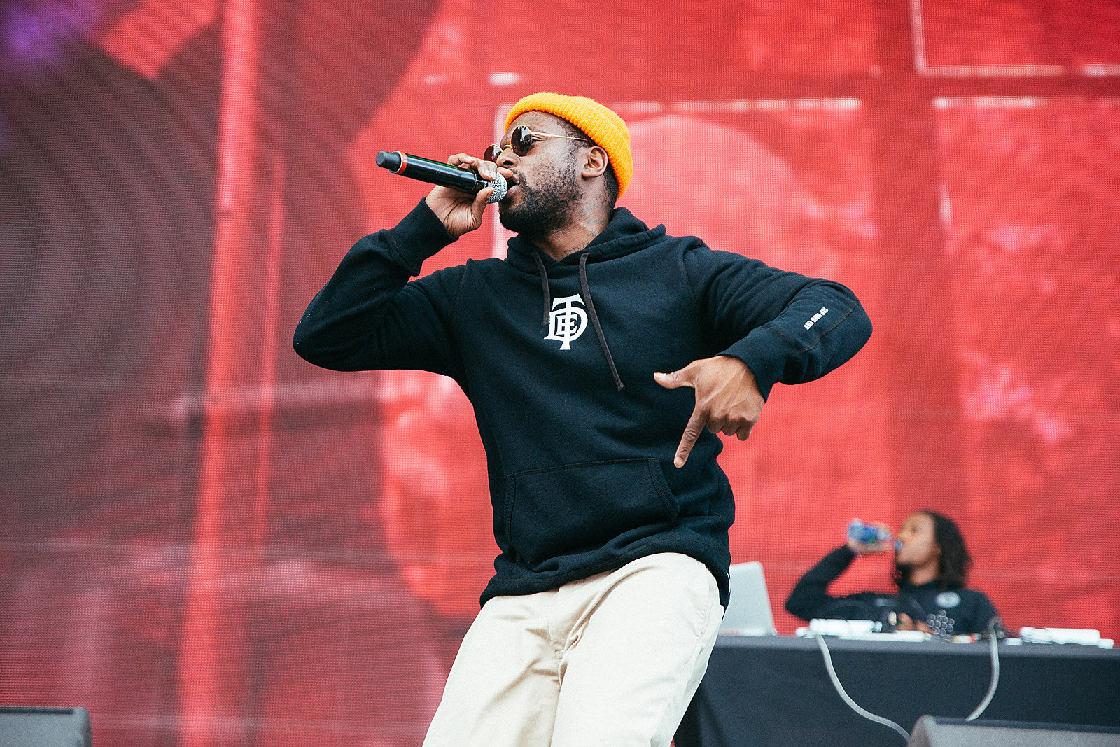 Schoolboy Q announces tour with Nav
