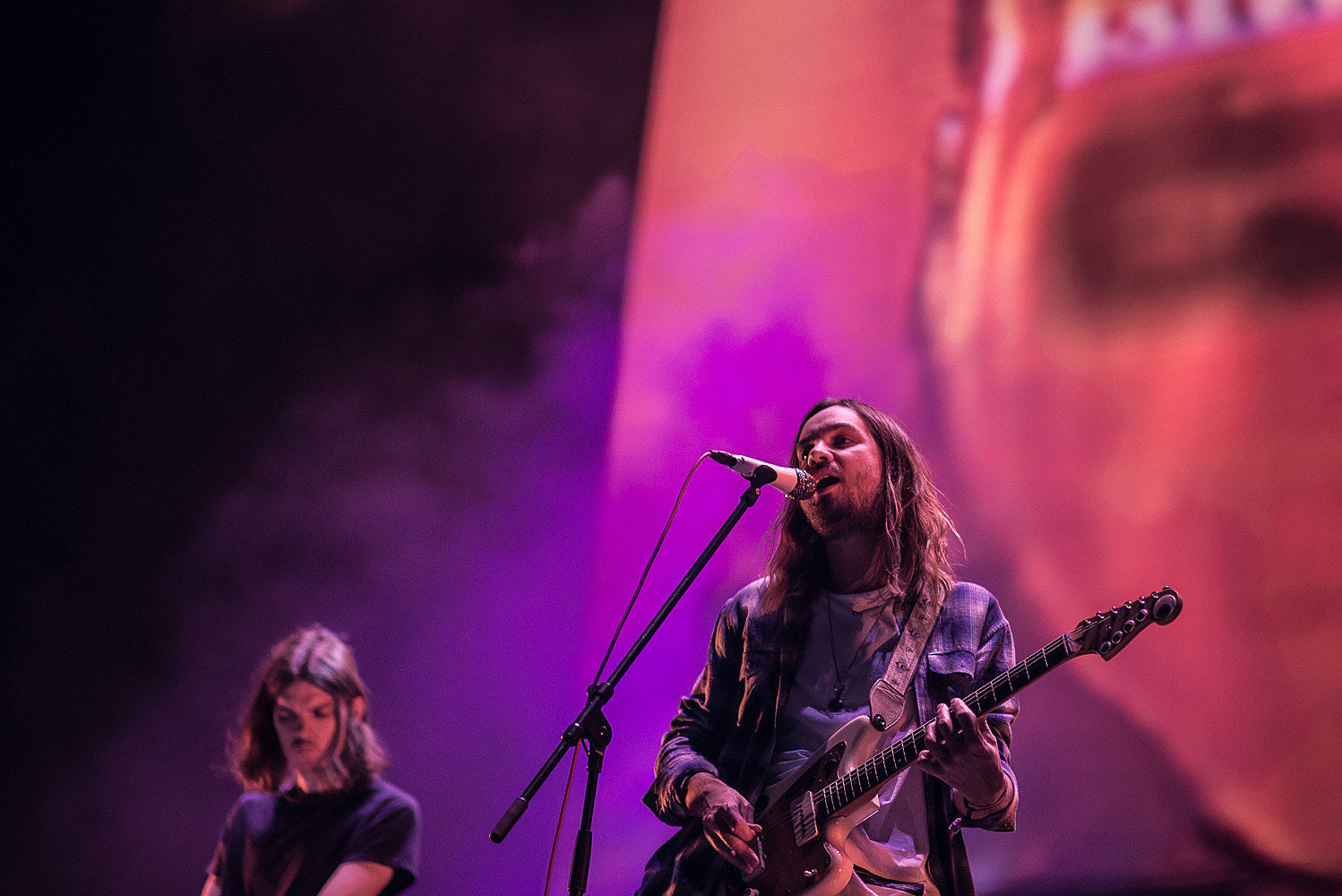 Tame Impala played “Love/Paranoia” on ‘Fallon’ after Panorama (video, pics)