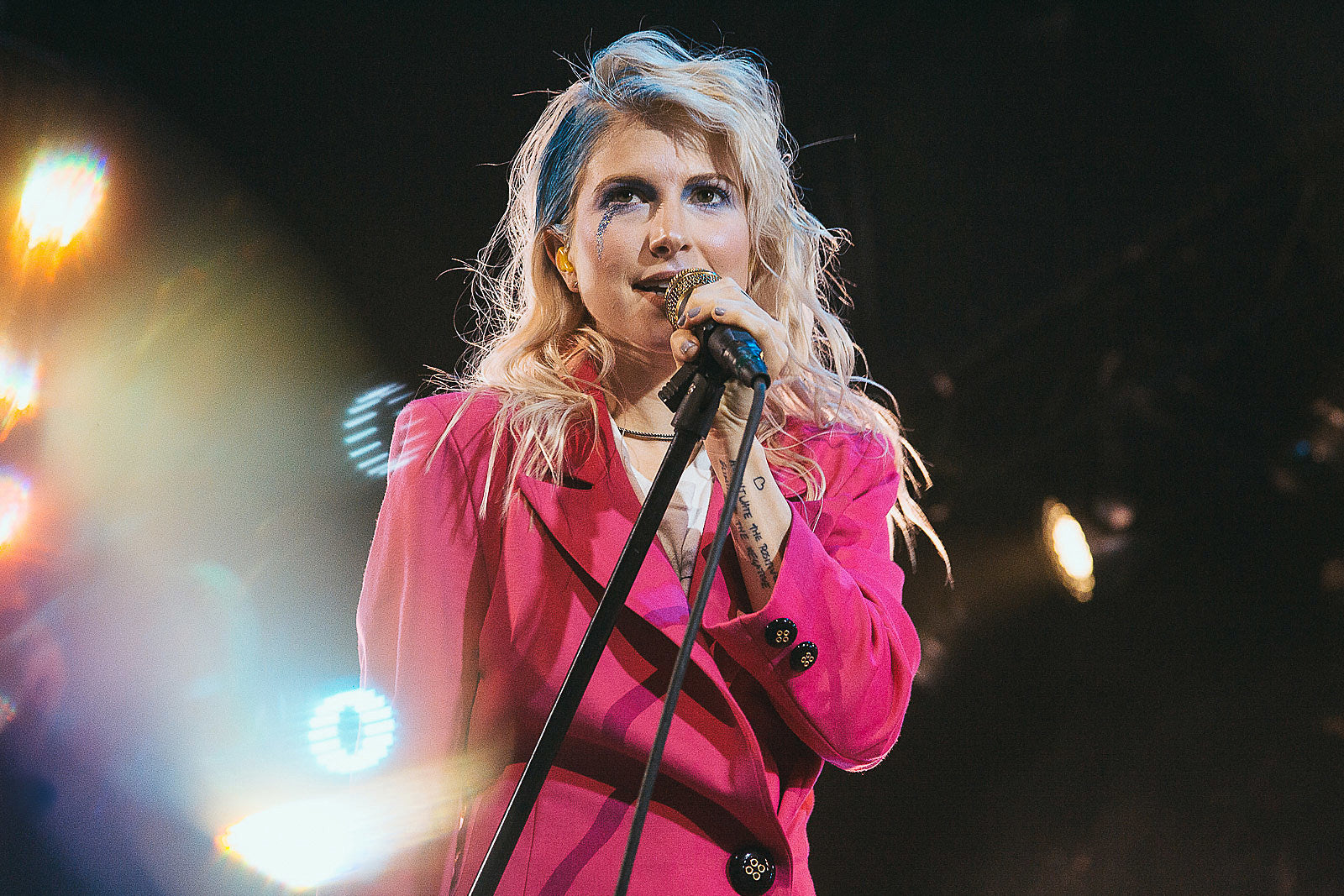 Our favorite songs of the week (playlist): Hayley Williams, slowthai, The Chills & more