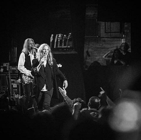 Patti Smith celebrated ‘Horses’ 40th anniversary at Beacon Theatre w/ surprise opener Michael Stipe (review, video)