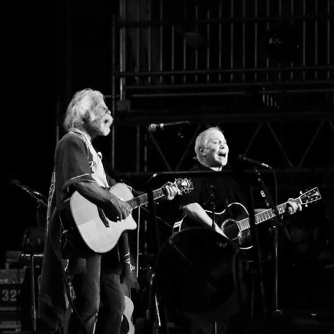 watch Paul Simon & Bob Weir play “The Boxer” at Outside Lands
