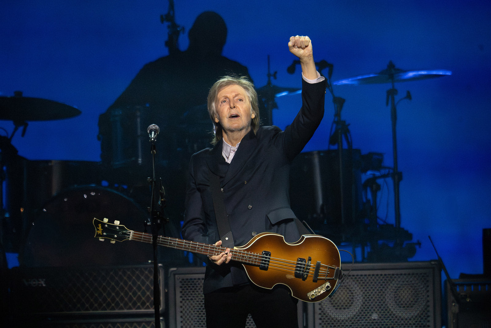 Paul McCartney played Chicago’s United Center (pics, video, setlist)