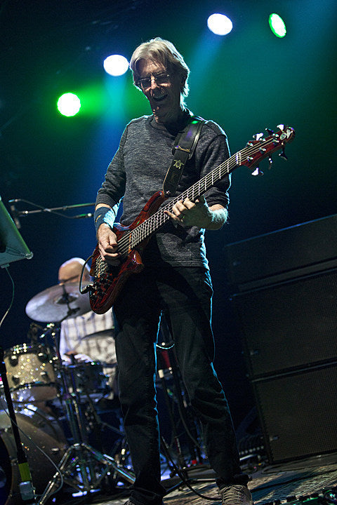 Phil Lesh & Friends played four nights at Capitol Theatre (pics, setlists); four more shows announced ++ more Dead news